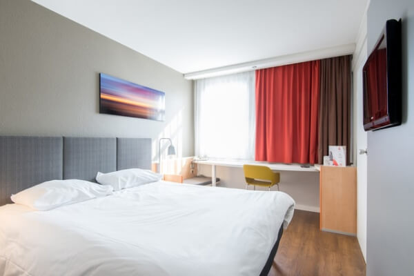 Budget Hotel Rooms Img 3